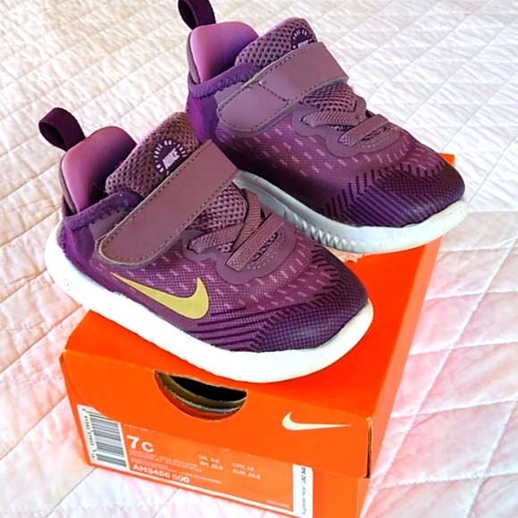 Nike Other - Nike Free RN 2018 Toddler 7C. Violet Dust/Mtlc Gold Star. AH3456-500